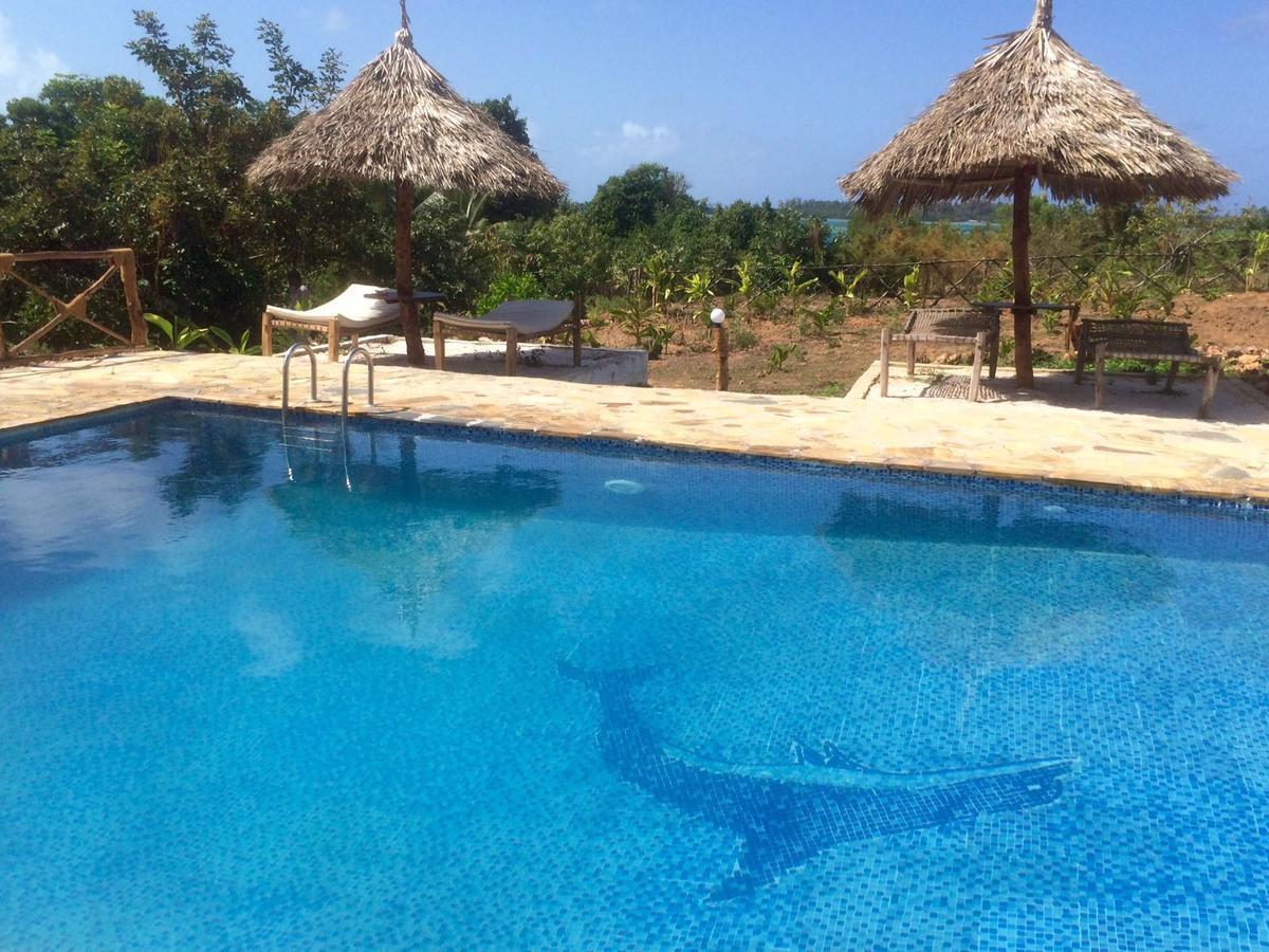 Emerald Bay Resort Kizungu Luaran gambar